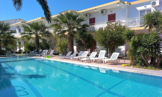 CK Sidari apartmánový dům Gela pool
