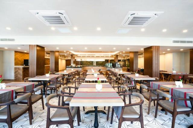 Orfeus Armin hotel, restaurace, Side, Turecko, CK