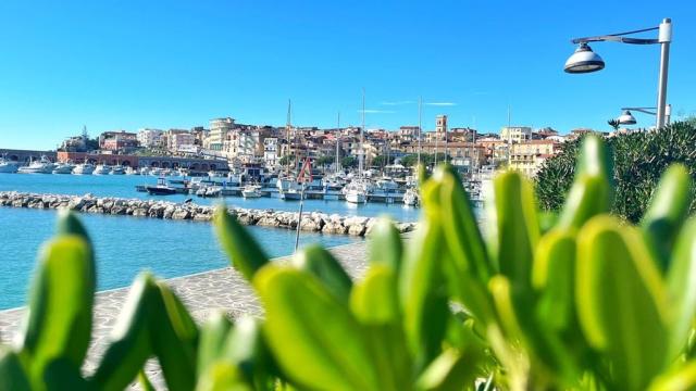 CK CK, Marina di Camerota