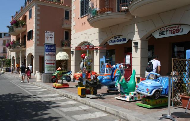 CK CK, Marina di Camerota