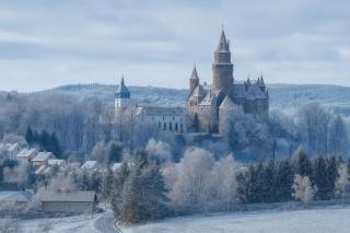 Vánoční hrad Bouzov a trhy v Olomouci