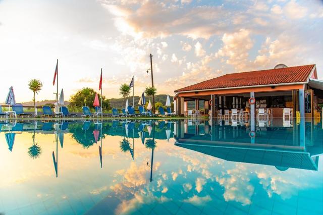 Hotel Monika, Korfu, Řecko, CK