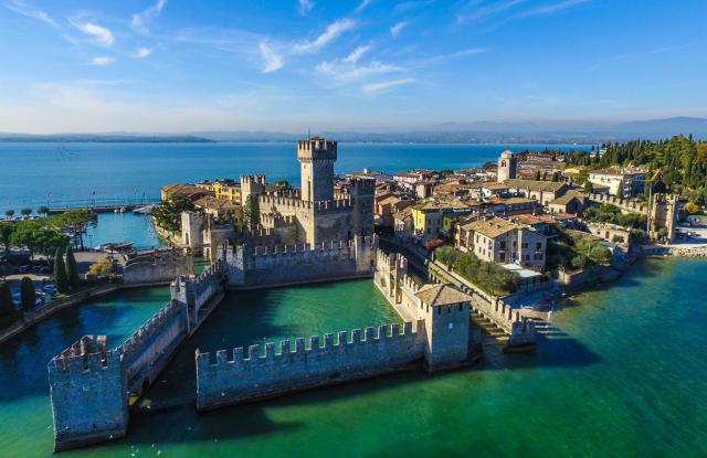 CK , Sirmione, Lombardie, Itálie