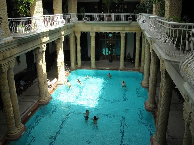 swimming pool g6a439f5e8 1920