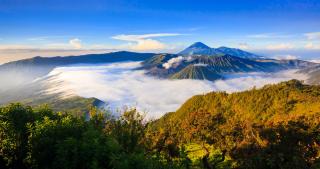 Jáva, Bali, Bromo (aktivně s výstupem na sopku)