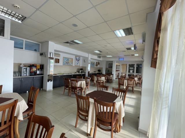 Buffet-table_02