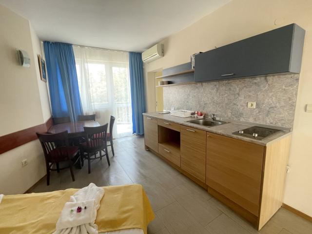 Apartment-412_02