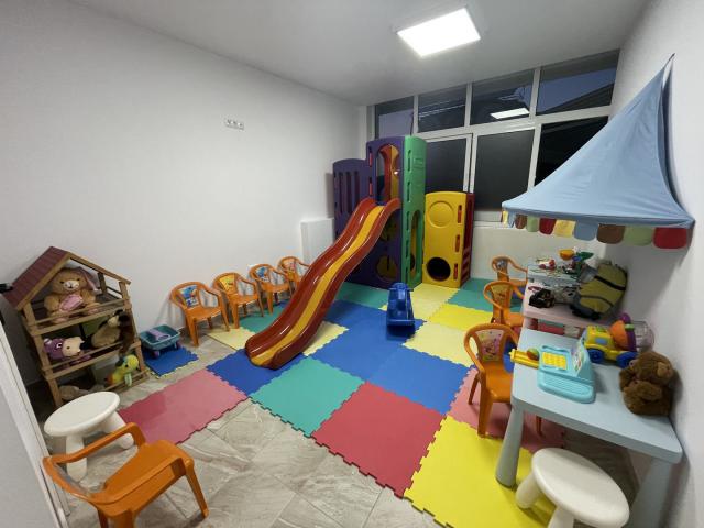 Childrens-playroom_01
