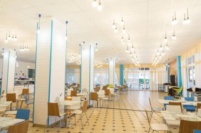 24275304-mpm-astoria