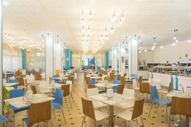 24275305-mpm-astoria