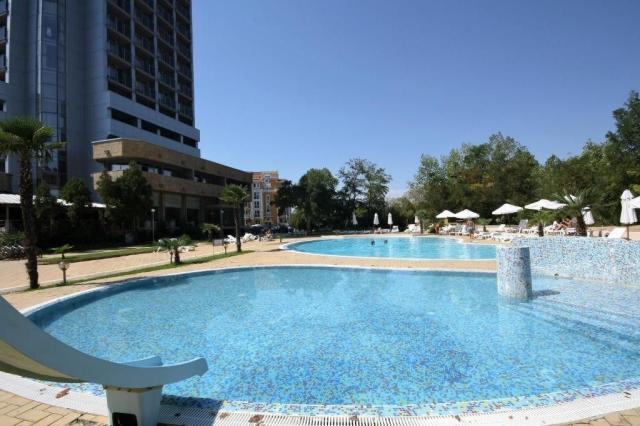 orex-hotelphotos-kamenets-nessebar-pool-143067