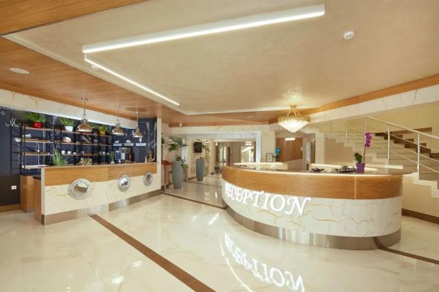 35710461-kavkaz-golden-dune