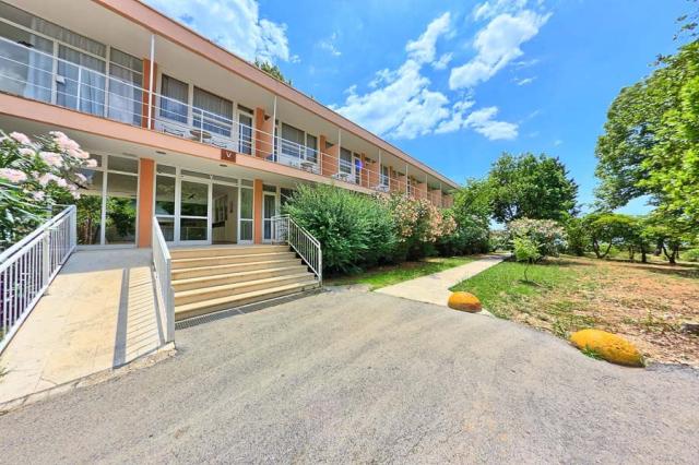 Pavilony Oaza Sunca - Chorvatsko, Severní Dalmácie, Kaštel Štaf