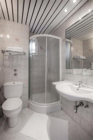 Comfort_Double_Room_With_Balcony_S2BP_3.jpg