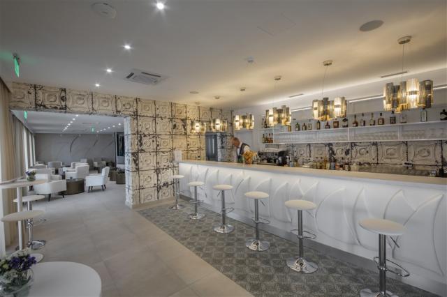 Aperitiv_bar.jpg
