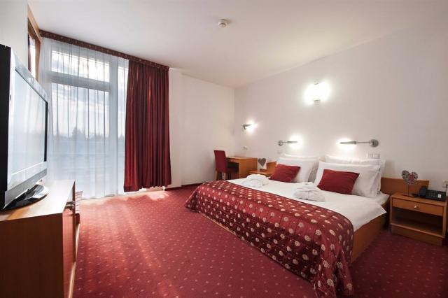 a-modern-and-cosy-suite.jpg