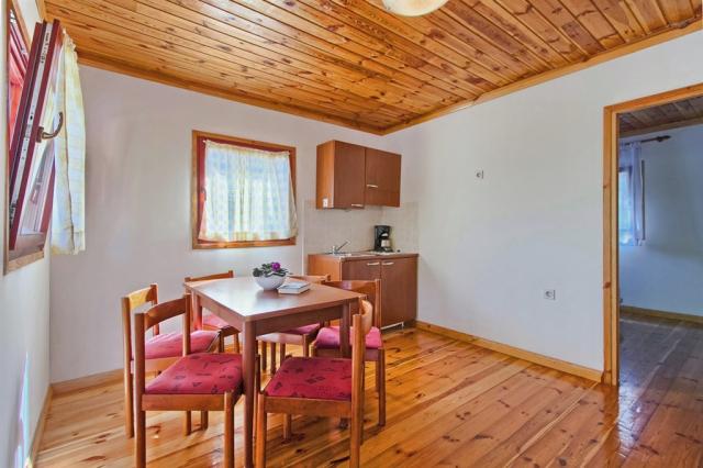 oliva_chalet_301.jpg