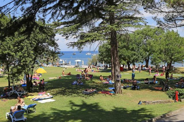 Salinera_park_beach2_Foto_Andrej_Kriz_lowres1.jpg