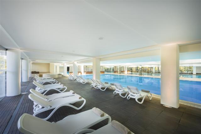 Swimming_pool_3.jpg