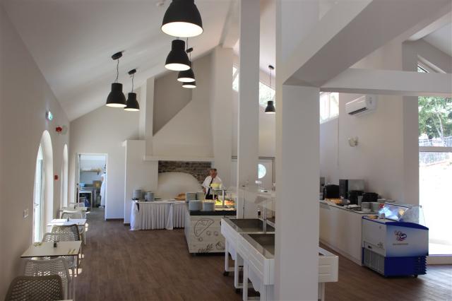 Restaurant_3.jpg