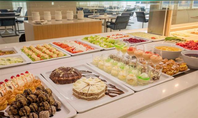 Hotel-Bellevue---Buffet.jpg