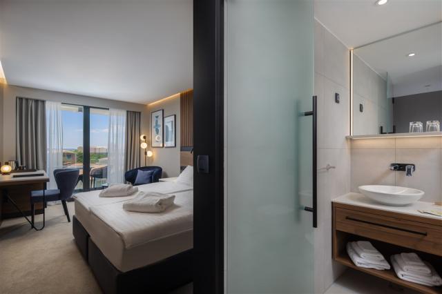 Bedroom_hotel Noemia (2).jpg