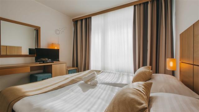 15_Magal_Hotel_by_Aminess_Rooms_Classic_Double_Room_With_Balcon