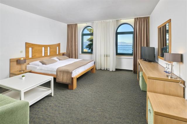 Comfort_Junior_Suite_Sea_View_HA2JS_1.jpg