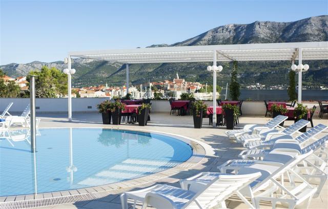 21_Marko_Polo_Hotel_by_Aminess_Outdoor_pool_SwimmingPool_7.jpg