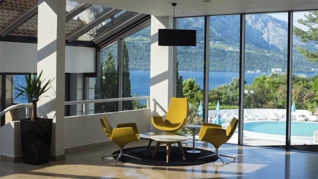 19_Aminess_Liburna_Hotel_Bars_Bar_2.jpg