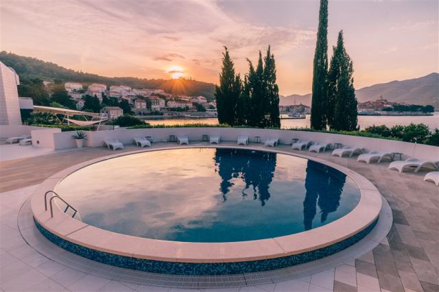 19_Aminess_Liburna_Hotel_Swiming_Pool_Swimmingpool_6.jpg