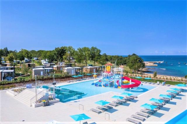 Istra-Camping-Camping_Park_Umag_2020_Canova_Pool_panorama_-10-1