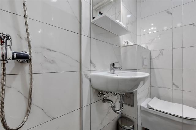 Standard double room (9).jpg