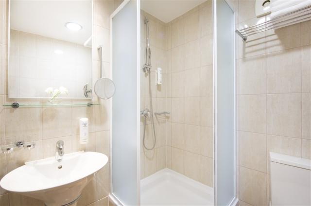 Comfort_Double_Room_S3_3.jpg