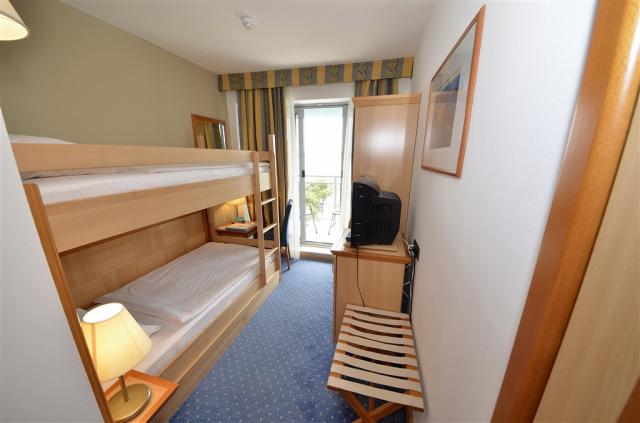 Family_Room_With_Seaside_Balcony_S3FM_S1FM_2.JPG