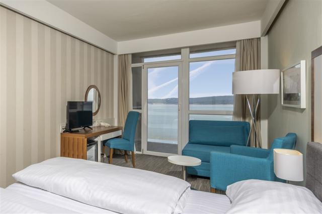 Superior twin room, sea view, balcony_hotel Katarina (6).jpg