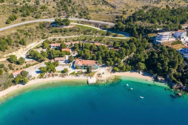 Mala Luka