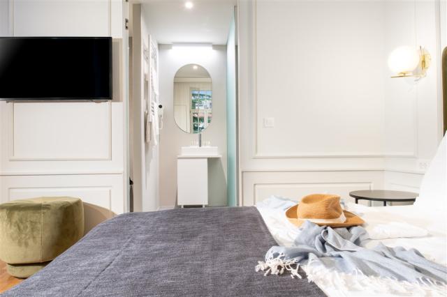 Classic double room with extra bed_hotel Lisanj (4).jpg