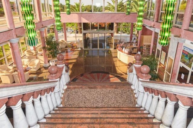 Hotel_Istra_Plava_Laguna_2020_Reception_Lobby_-2-1024x683.jpg