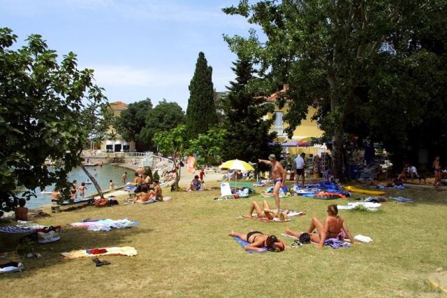adriatic-hotel-adriatic-hotel-omisalj-ostrov-krk-101-ck-zemek-c