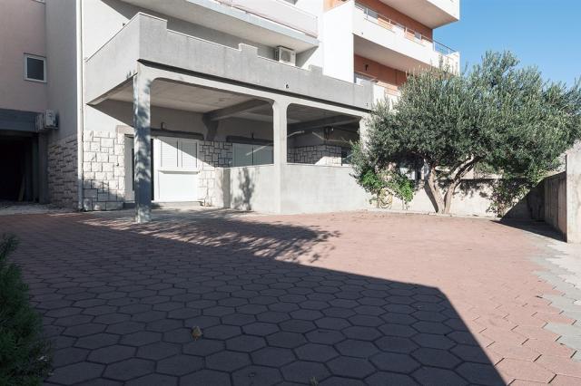 CH_Omis_Lija_ext06.jpg