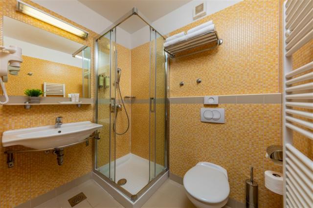 Standard Room Sea Side 5.jpg