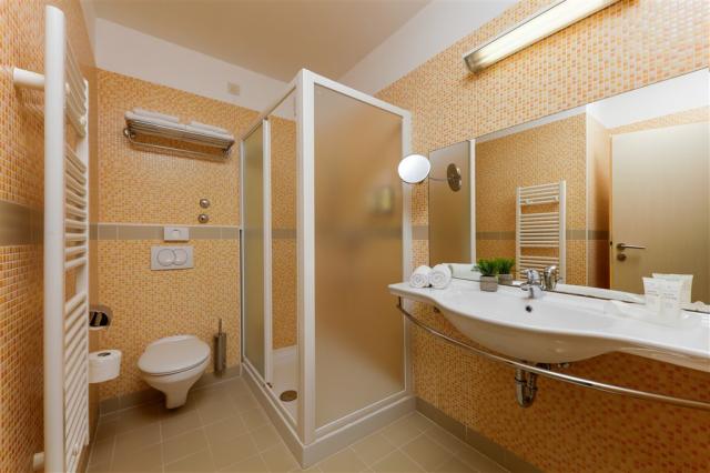 Premium Room Sea Side 4.jpg