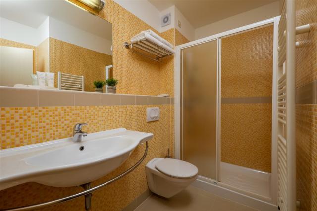Standard Plus Room Sea Side 4.jpg