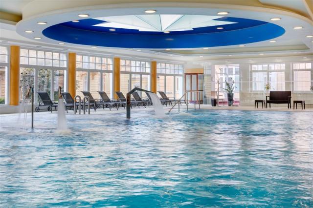 HOTEL HVEZDA_pool_16A3634.jpg