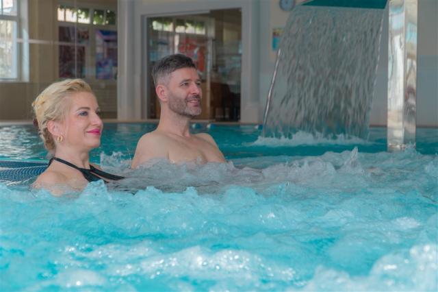 HOTEL HVEZDA_SwimmingPools (5).jpg