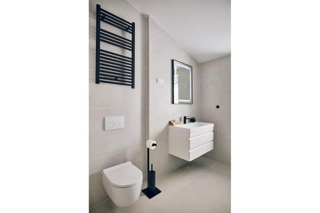 Malinska-Green-Apartments-Krk-Croatia-TB_Bathroom1_05app4+2B.jp