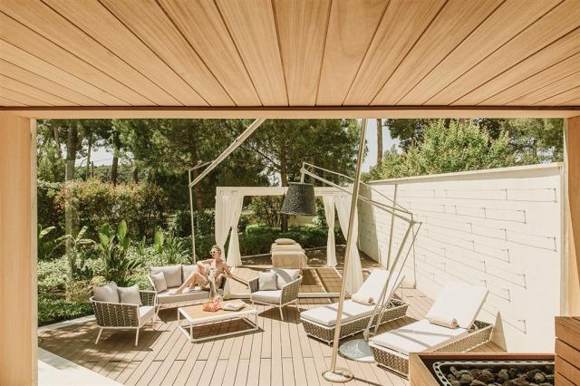 Bellevue Spa Garden.jpg