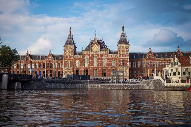 foto: Pavel Špurek _ amsterdam_vlakové nádraží