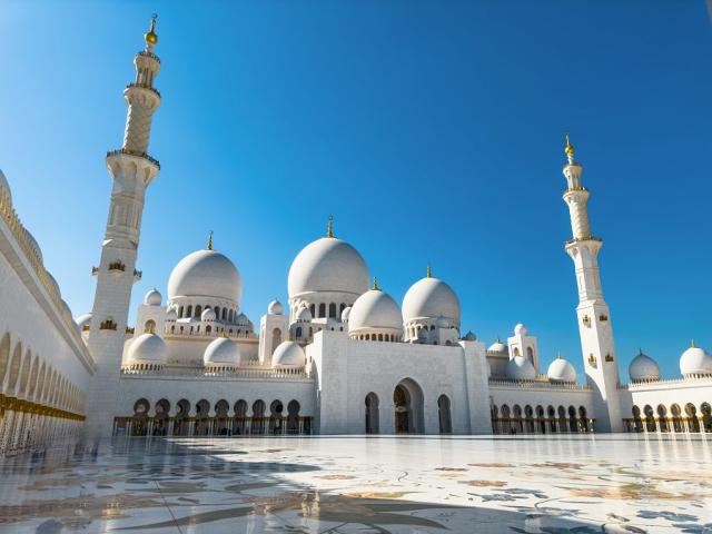 Abu Dhabi, mešita šejka Zayeda